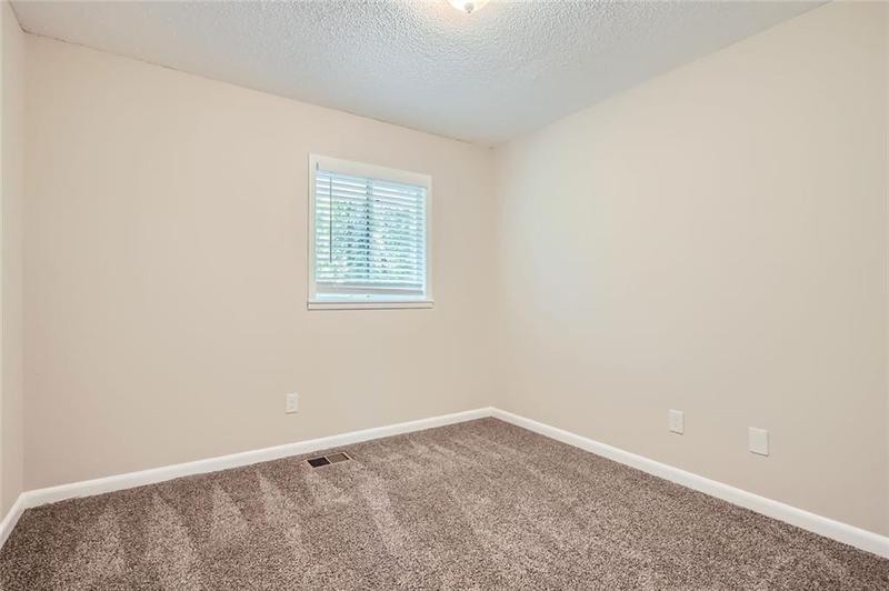 Image for property 1555 Birch Ridge Way, Stone Mountain, GA 30083
