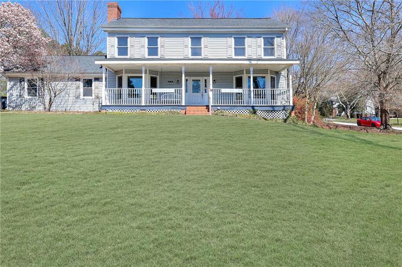 Image for property 1294 Summit Chase Drive, Snellville, GA 30078