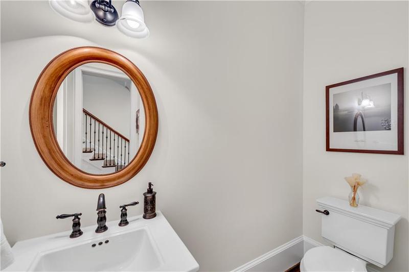Image for property 3637 Habersham Road 46, Atlanta, GA 30305