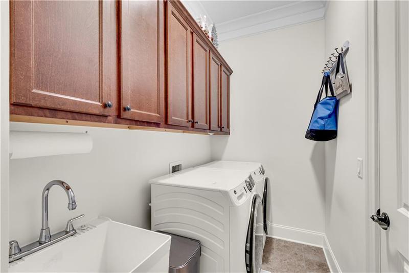 Image for property 3637 Habersham Road 46, Atlanta, GA 30305