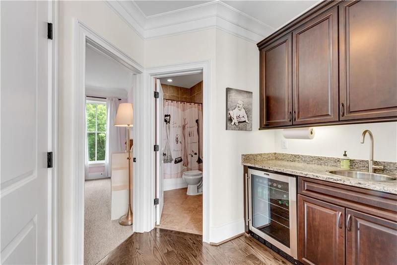 Image for property 3637 Habersham Road 46, Atlanta, GA 30305