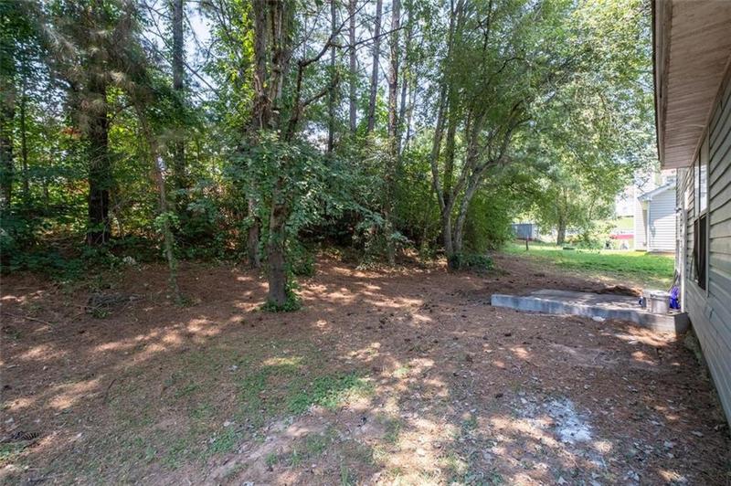 Image for property 3721 SALEM MEADOWS Drive, Lithonia, GA 30038