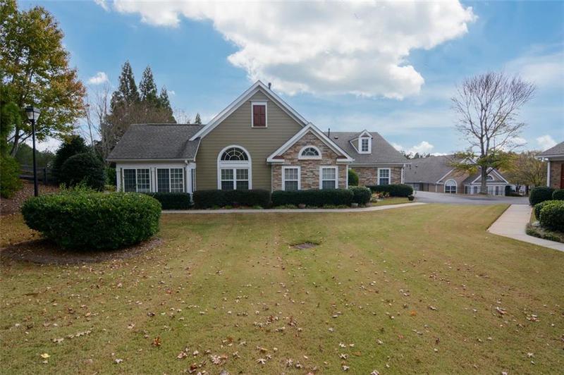 Image for property 6107 MALLOWAY Court B-6107, Cumming, GA 30041