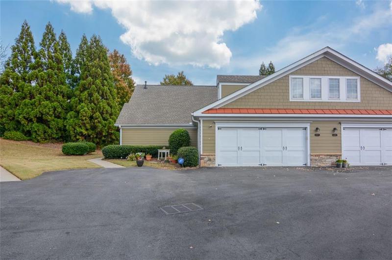 Image for property 6107 MALLOWAY Court B-6107, Cumming, GA 30041