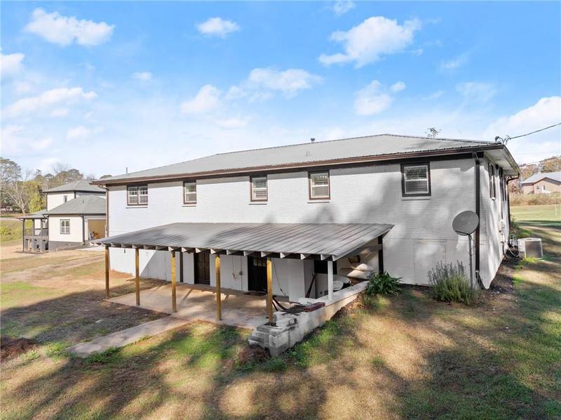 Image for property 5042 Hopewell Road, Murrayville, GA 30564