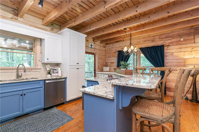 Image for property 26 Woodglen Court, Ellijay, GA 30540