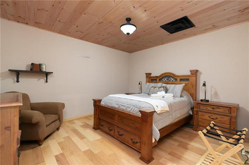 Image for property 26 Woodglen Court, Ellijay, GA 30540