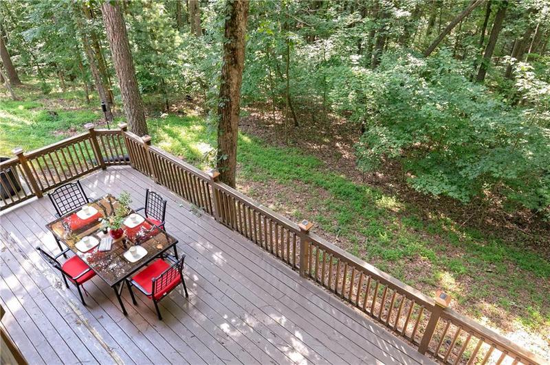 Image for property 26 Woodglen Court, Ellijay, GA 30540