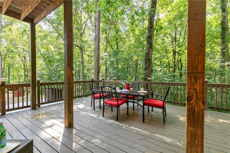 Image for property 26 Woodglen Court, Ellijay, GA 30540