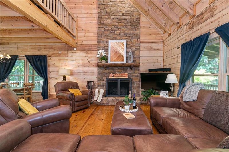 Image for property 26 Woodglen Court, Ellijay, GA 30540
