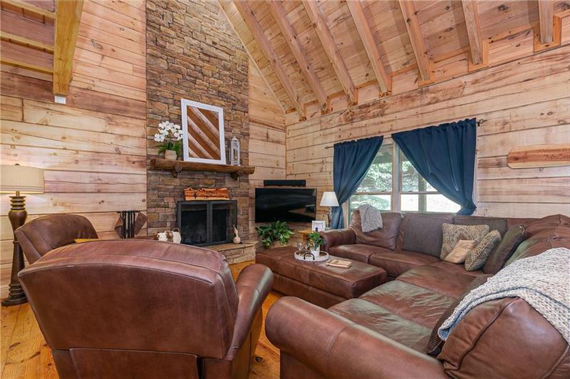 Image for property 26 Woodglen Court, Ellijay, GA 30540
