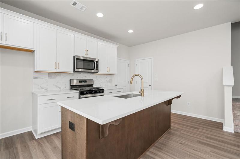 Image for property 40 Spirea Way, Auburn, GA 30011