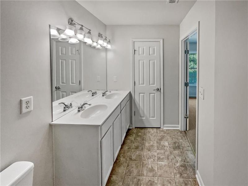 Image for property 2812 Deerwood Lane, Atlanta, GA 30331