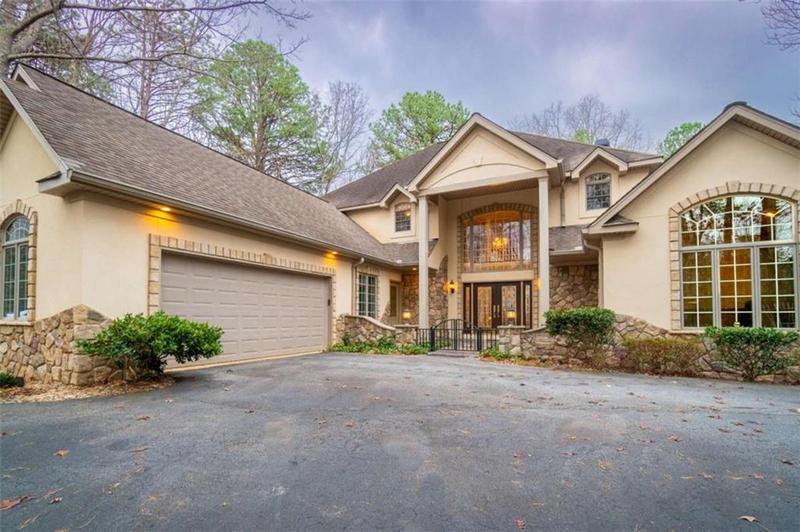 Image for property 754 Zeppelin Strasse, Helen, GA 30545