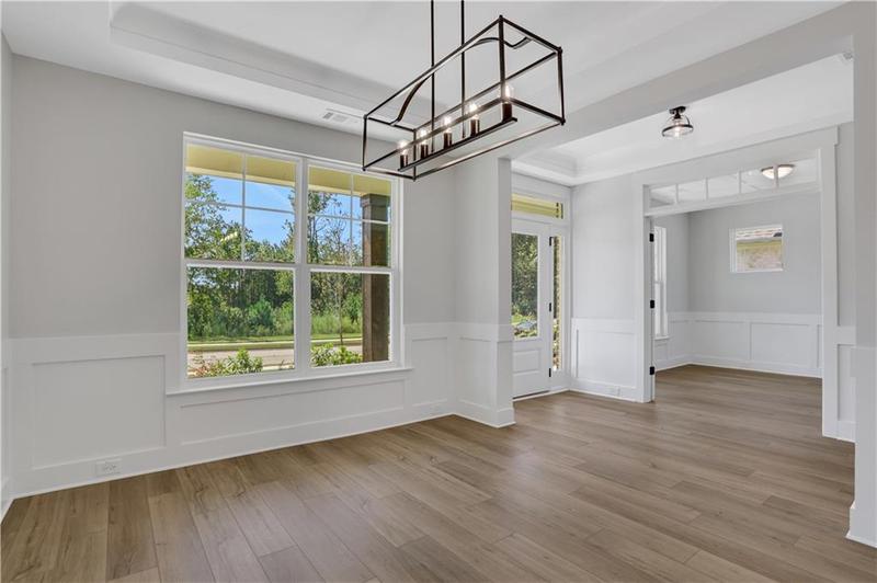 Image for property 6992 Manchester Drive, Flowery Branch, GA 30542