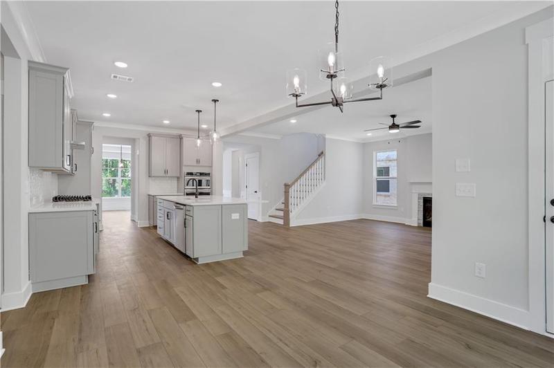 Image for property 6992 Manchester Drive, Flowery Branch, GA 30542
