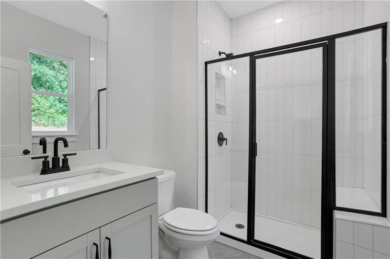 Image for property 6992 Manchester Drive, Flowery Branch, GA 30542