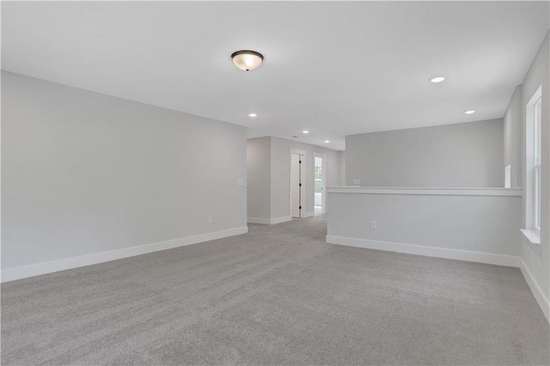 Image for property 6992 Manchester Drive, Flowery Branch, GA 30542