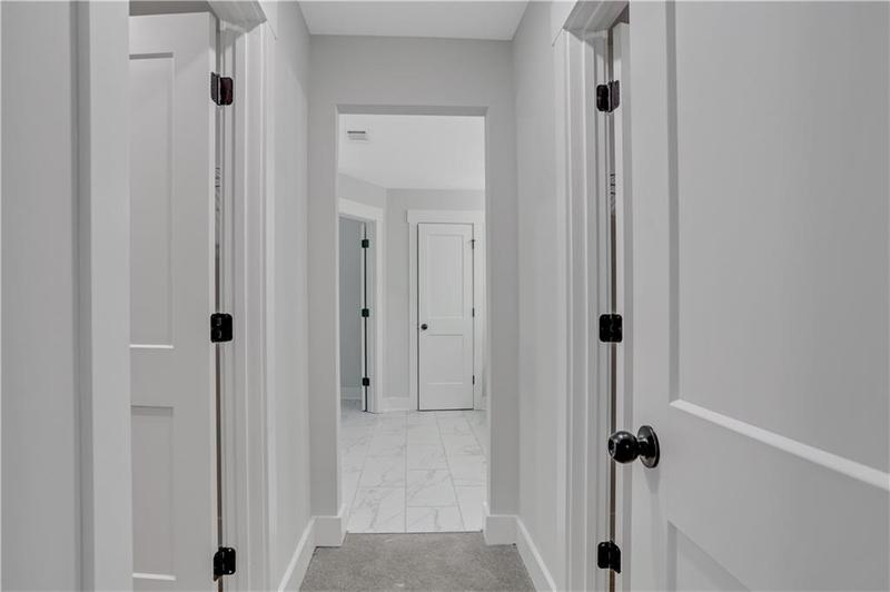 Image for property 6992 Manchester Drive, Flowery Branch, GA 30542