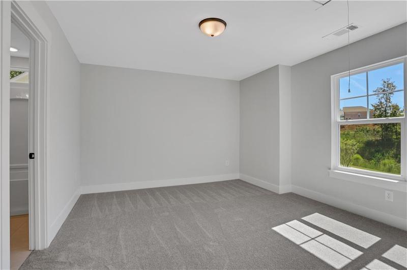 Image for property 6992 Manchester Drive, Flowery Branch, GA 30542
