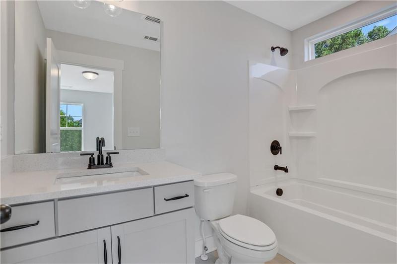 Image for property 6992 Manchester Drive, Flowery Branch, GA 30542