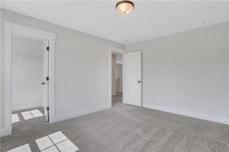 Image for property 6992 Manchester Drive, Flowery Branch, GA 30542
