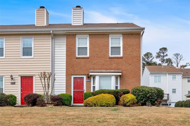 Image for property 219 Holcomb Ferry Road, Roswell, GA 30076