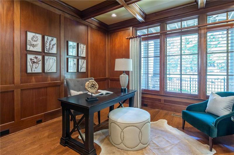 Image for property 858 MIDDLE FORK Trail, Suwanee, GA 30024