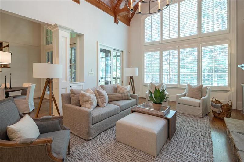 Image for property 858 MIDDLE FORK Trail, Suwanee, GA 30024