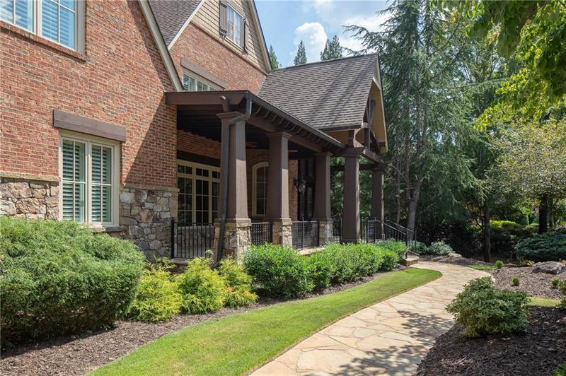 Image for property 858 MIDDLE FORK Trail, Suwanee, GA 30024