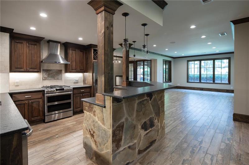 Image for property 858 MIDDLE FORK Trail, Suwanee, GA 30024