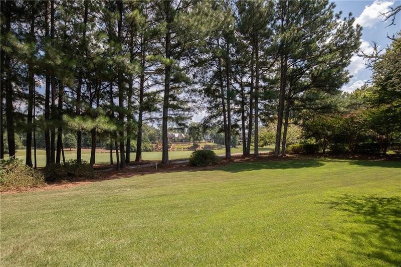 Image for property 858 MIDDLE FORK Trail, Suwanee, GA 30024