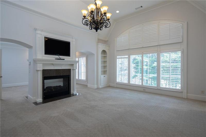 Image for property 858 MIDDLE FORK Trail, Suwanee, GA 30024
