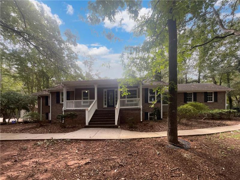 Image for property 121 Northwoods Road, Sharpsburg, GA 30277