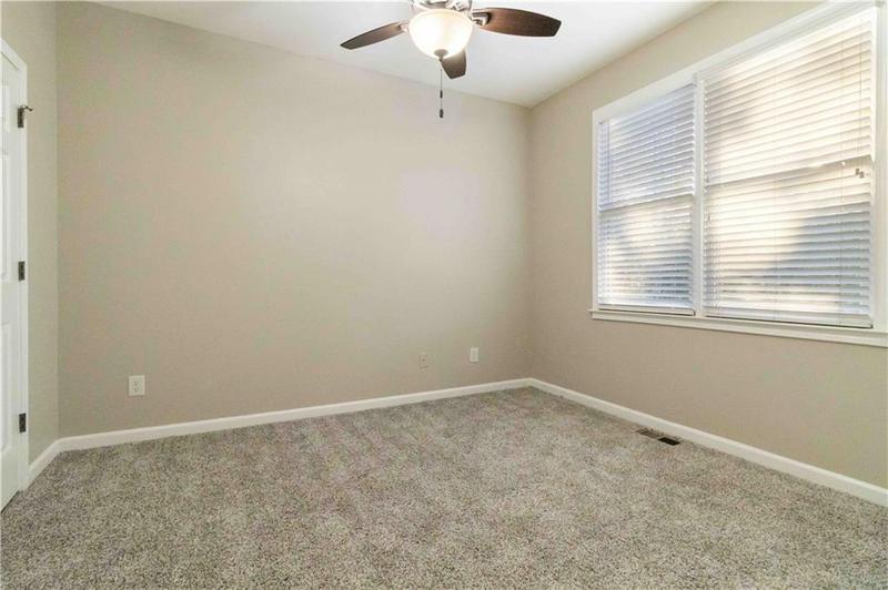 Image for property 1712 Country Wood Drive, Hoschton, GA 30548