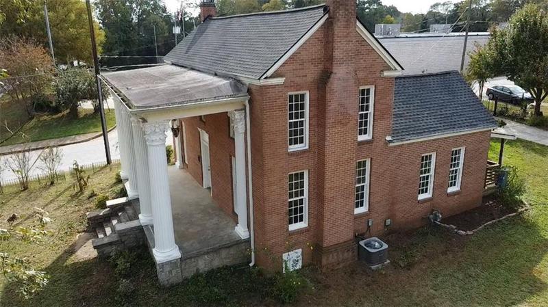 Image for property 3021 STONE MOUNTAIN Street, Lithonia, GA 30058