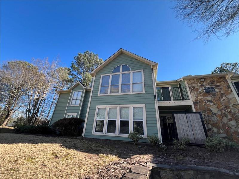 Image for property 2115 Canyon Point Circle, Roswell, GA 30076