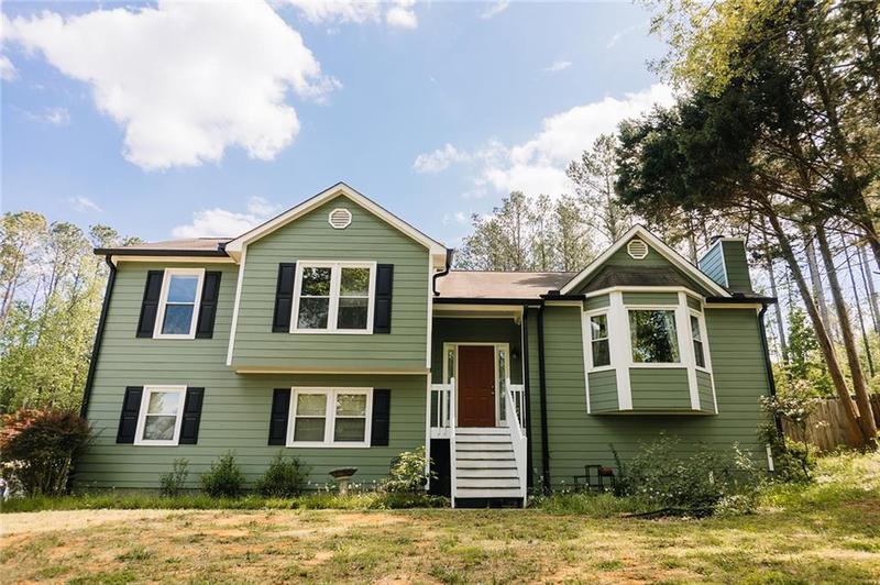 Image for property 114 Summer Glen Place, Dallas, GA 30157