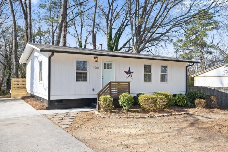 Image for property 1084 Fairburn Road, Atlanta, GA 30331
