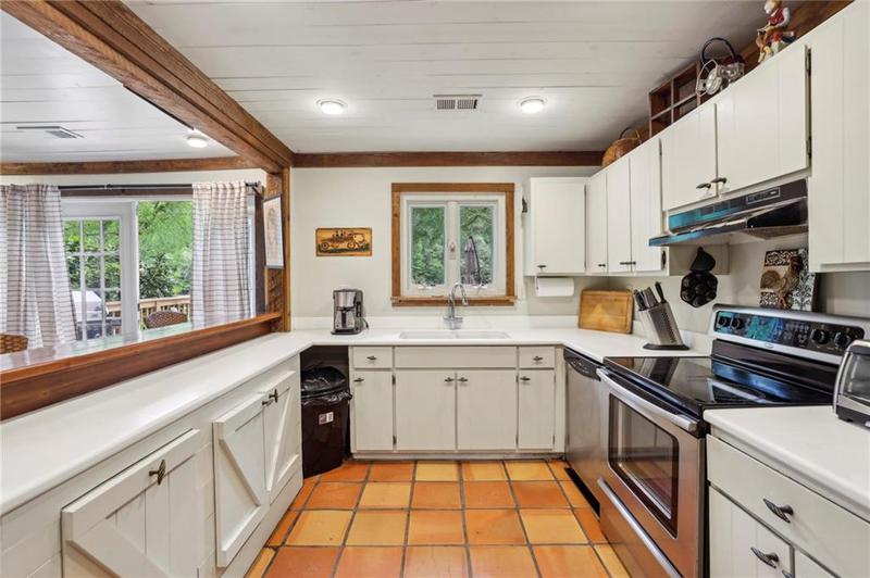 Image for property 1053 Riverbend Club Drive, Atlanta, GA 30339