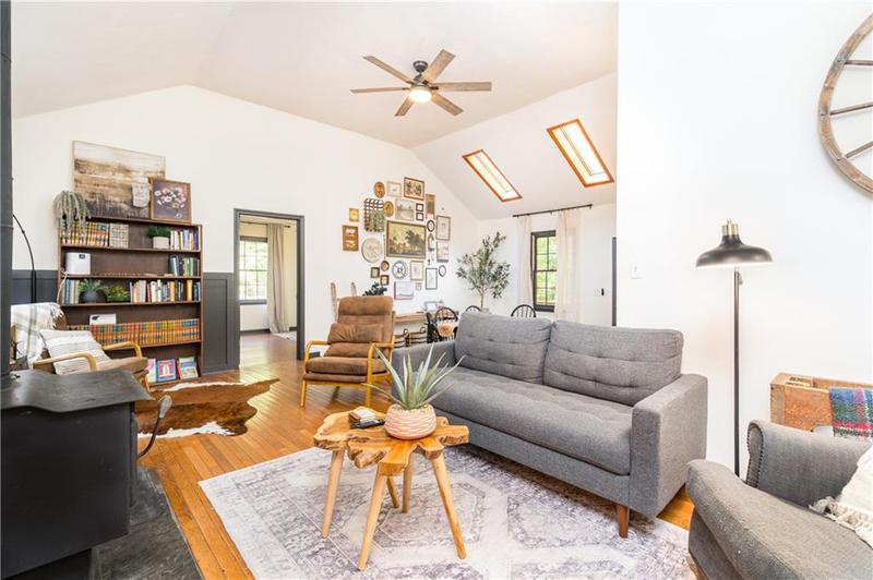 Image for property 2889 Old Parker Place Road, Ellijay, GA 30536