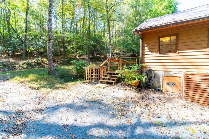 Image for property 2889 Old Parker Place Road, Ellijay, GA 30536