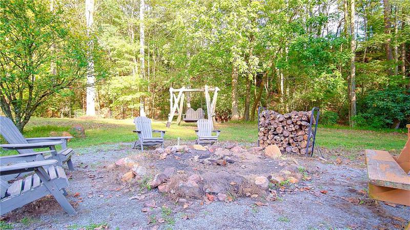 Image for property 2889 Old Parker Place Road, Ellijay, GA 30536