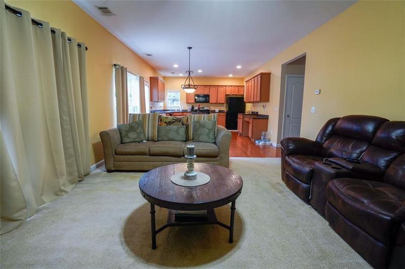 Image for property 1116 SILVERBROOKE Drive, Powder Springs, GA 30127