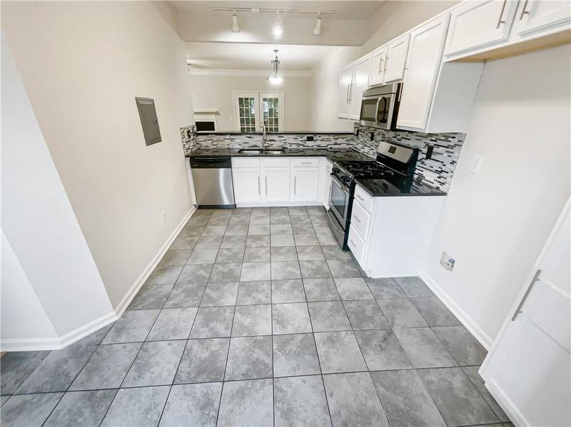 Image for property 5319 Pinnacle Peak Lane, Norcross, GA 30071
