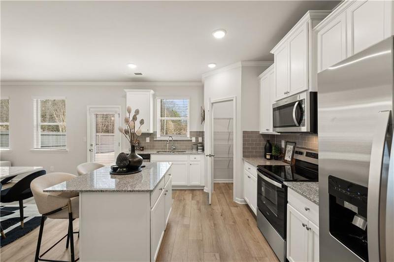 Image for property 565 Abbott Court, Atlanta, GA 30354