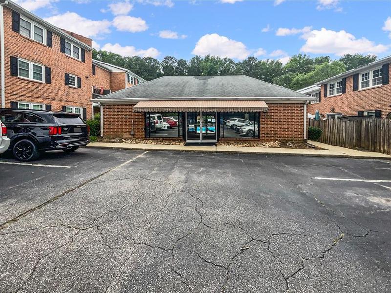 Image for property 6520 Roswell Road 68, Atlanta, GA 30328