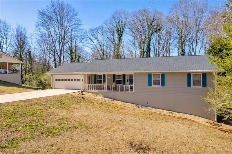 Image for property 4151 Walnut Circle, Flowery Branch, GA 30542