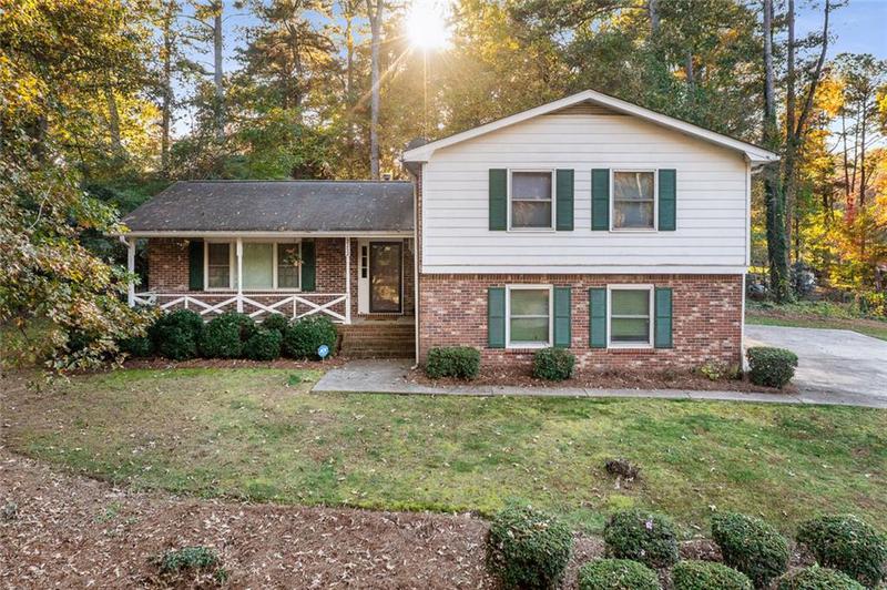 Image for property 2252 Valley Creek Circle, Snellville, GA 30078