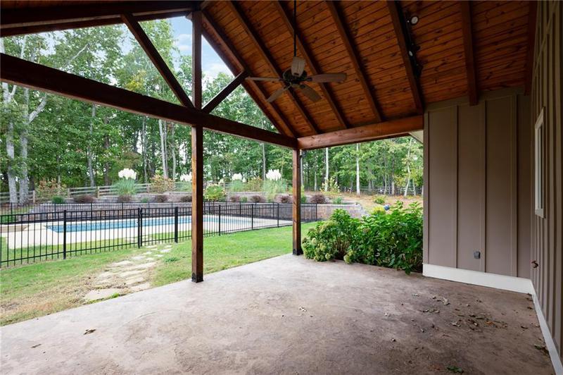 Image for property 41 Mountain Pointe Drive, Ball Ground, GA 30107